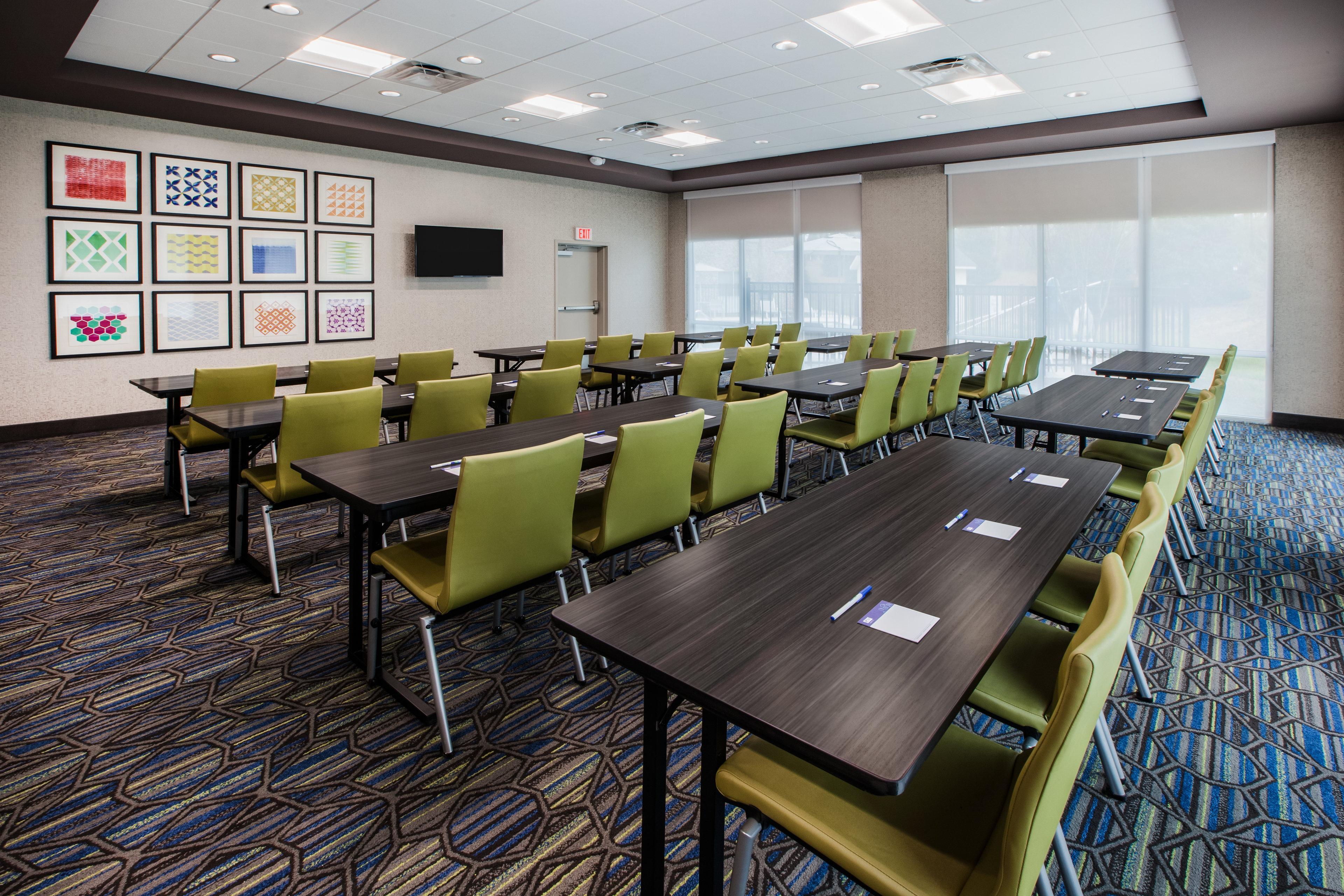 Holiday Inn Express Hotel & Suites Canton By Ihg Exterior photo