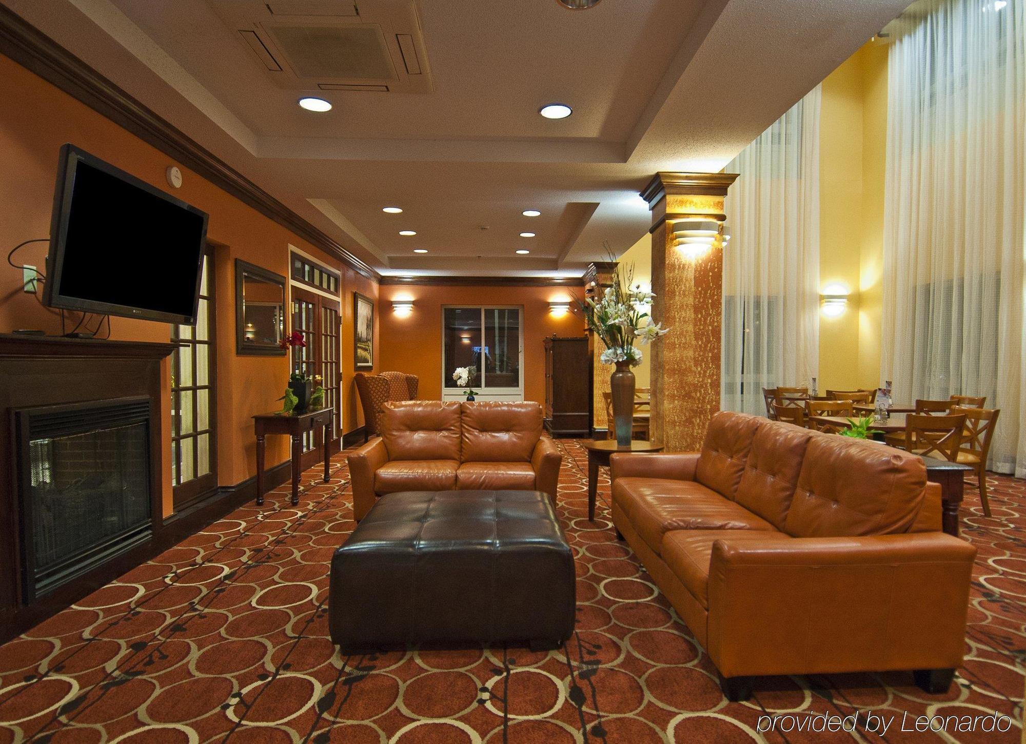 Holiday Inn Express Hotel & Suites Canton By Ihg Exterior photo