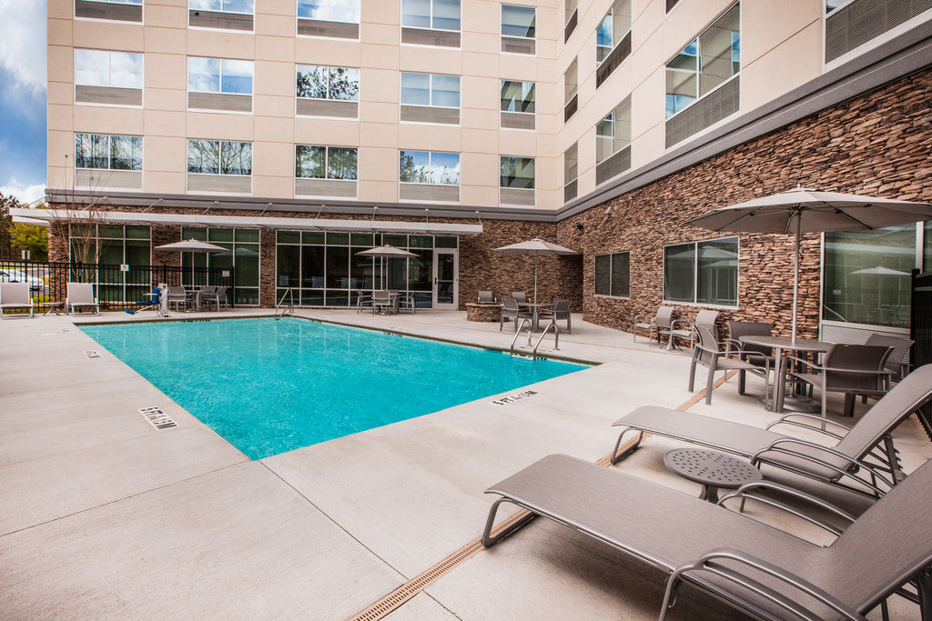Holiday Inn Express Hotel & Suites Canton By Ihg Exterior photo